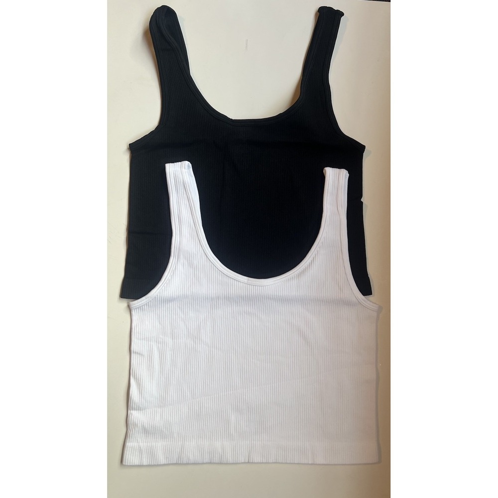 OQQ White Black Cropped Tank Top Lot of 2 Yoga Size Medium New with Tags